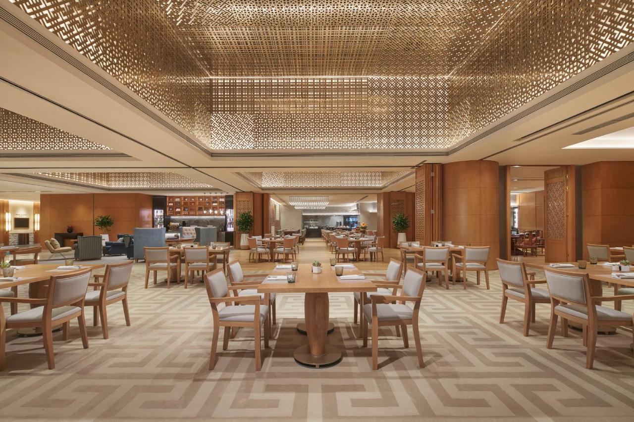 Отель Hyatt Regency Metropolitan Чунцин Экстерьер фото